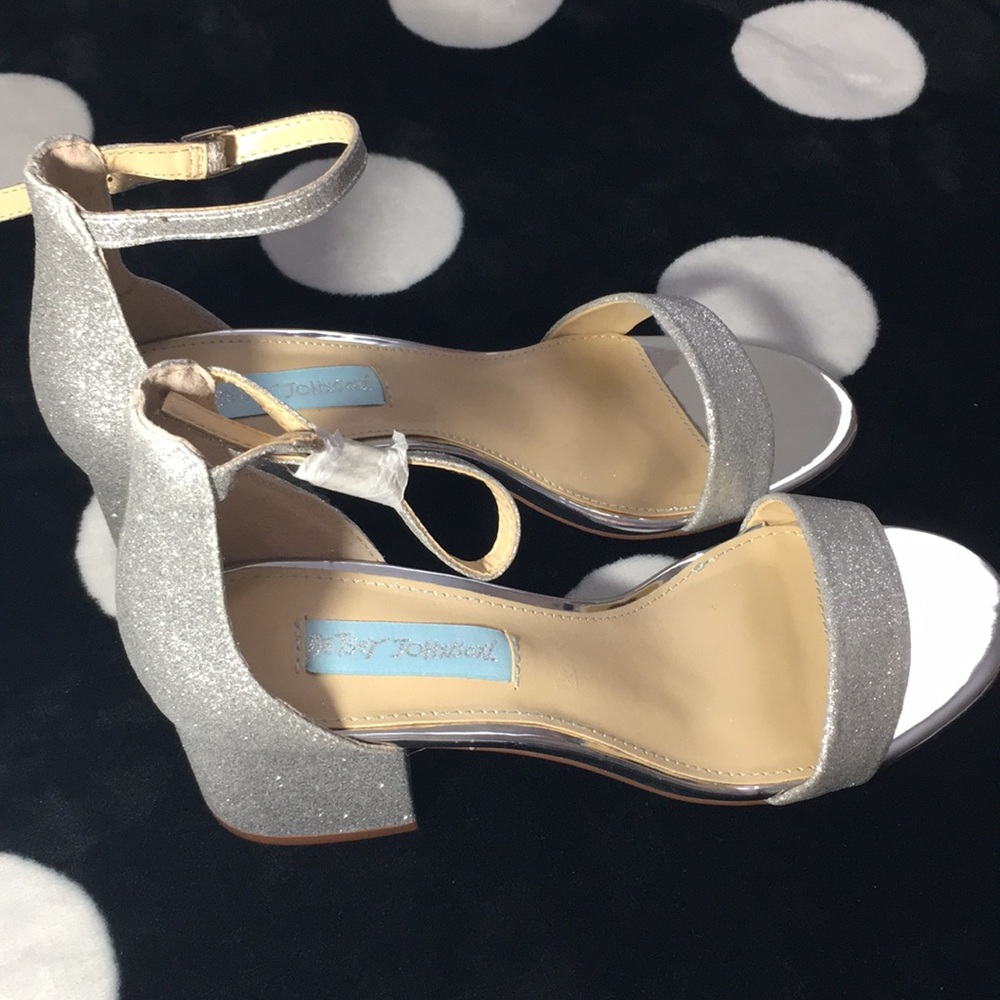 BETSY JOHNSON GLITTER HEELS